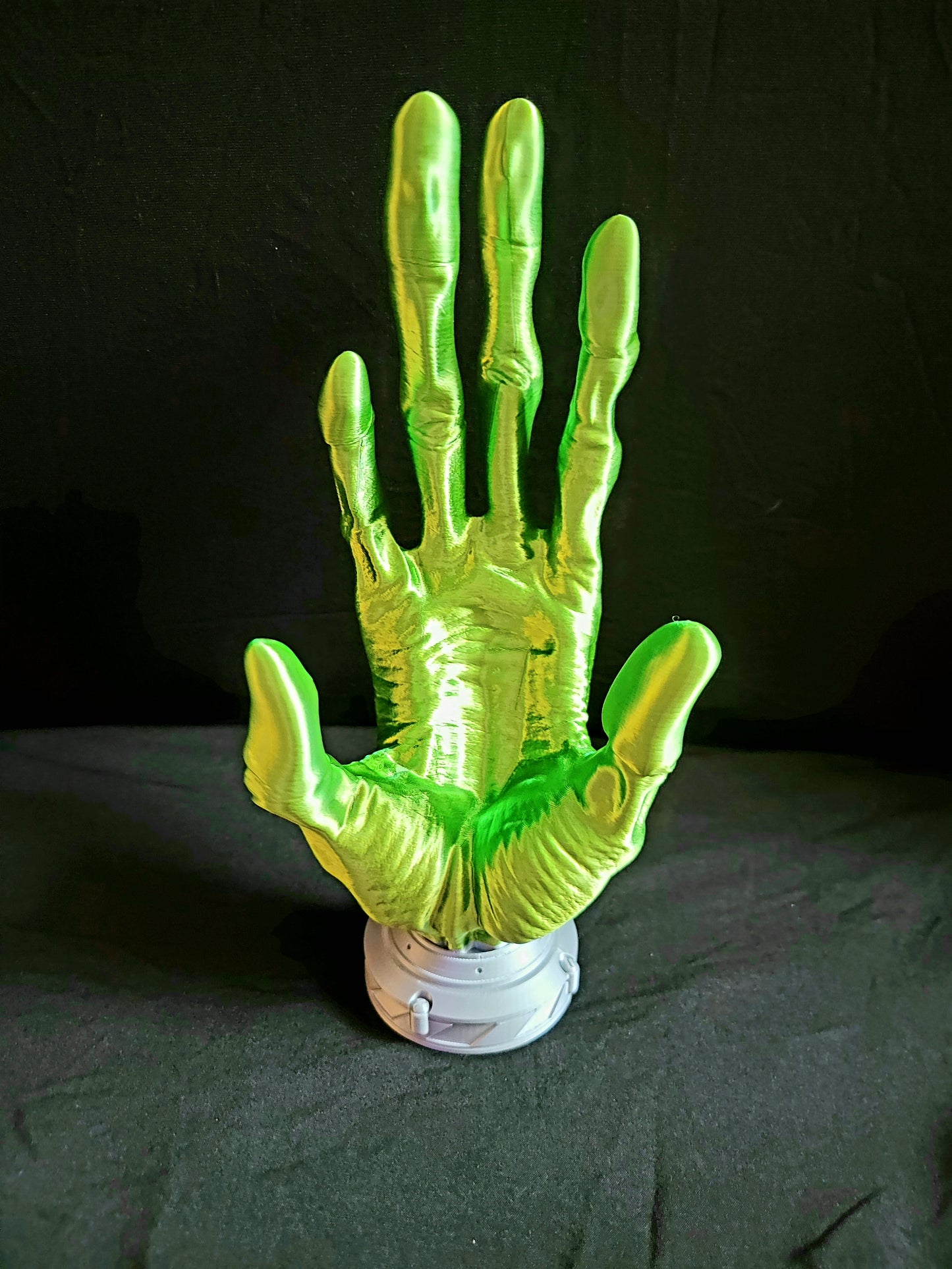 Alien hand controller holder